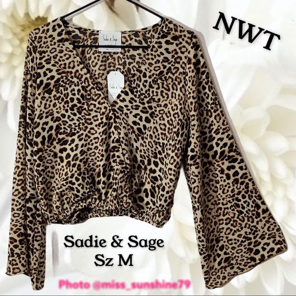 Sadie & Sage Tops - Sadie & Sage NWT - Sz M - sexy bell crop blouse